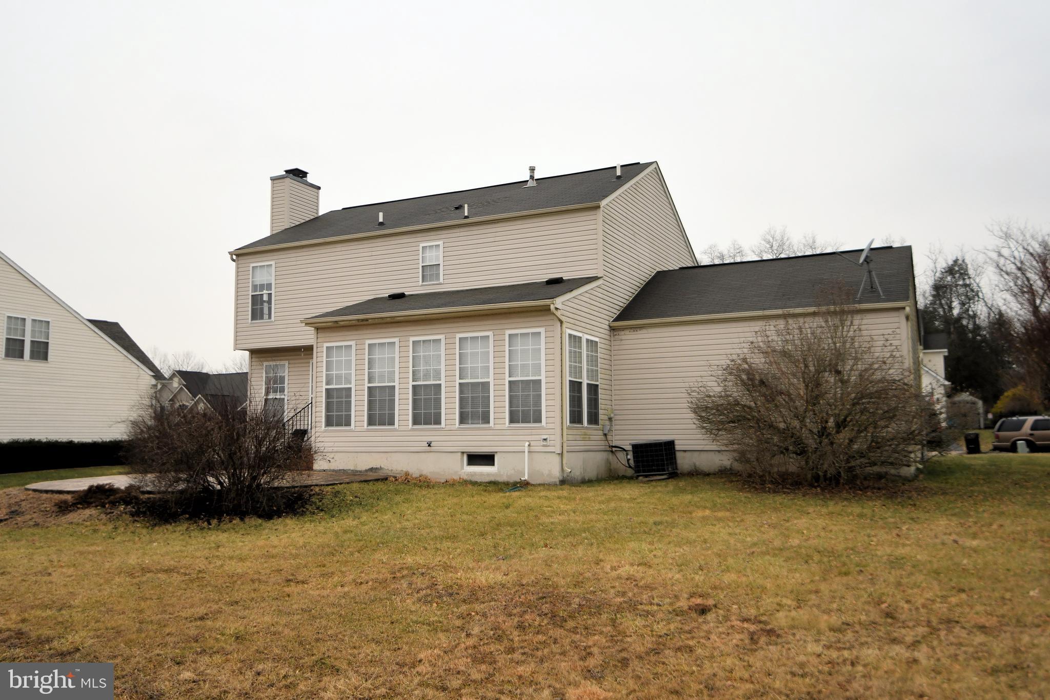 FAR HILLS FARM - Residential