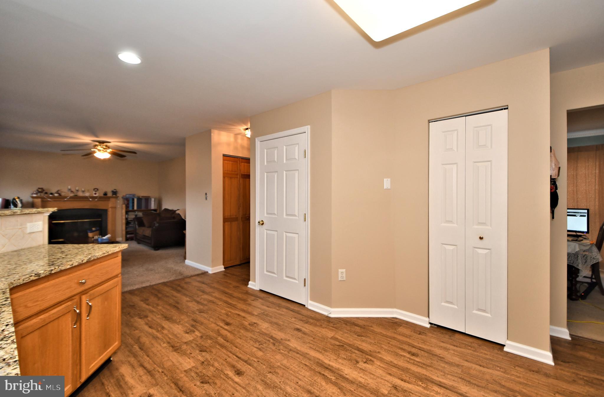 FAR HILLS FARM - Residential