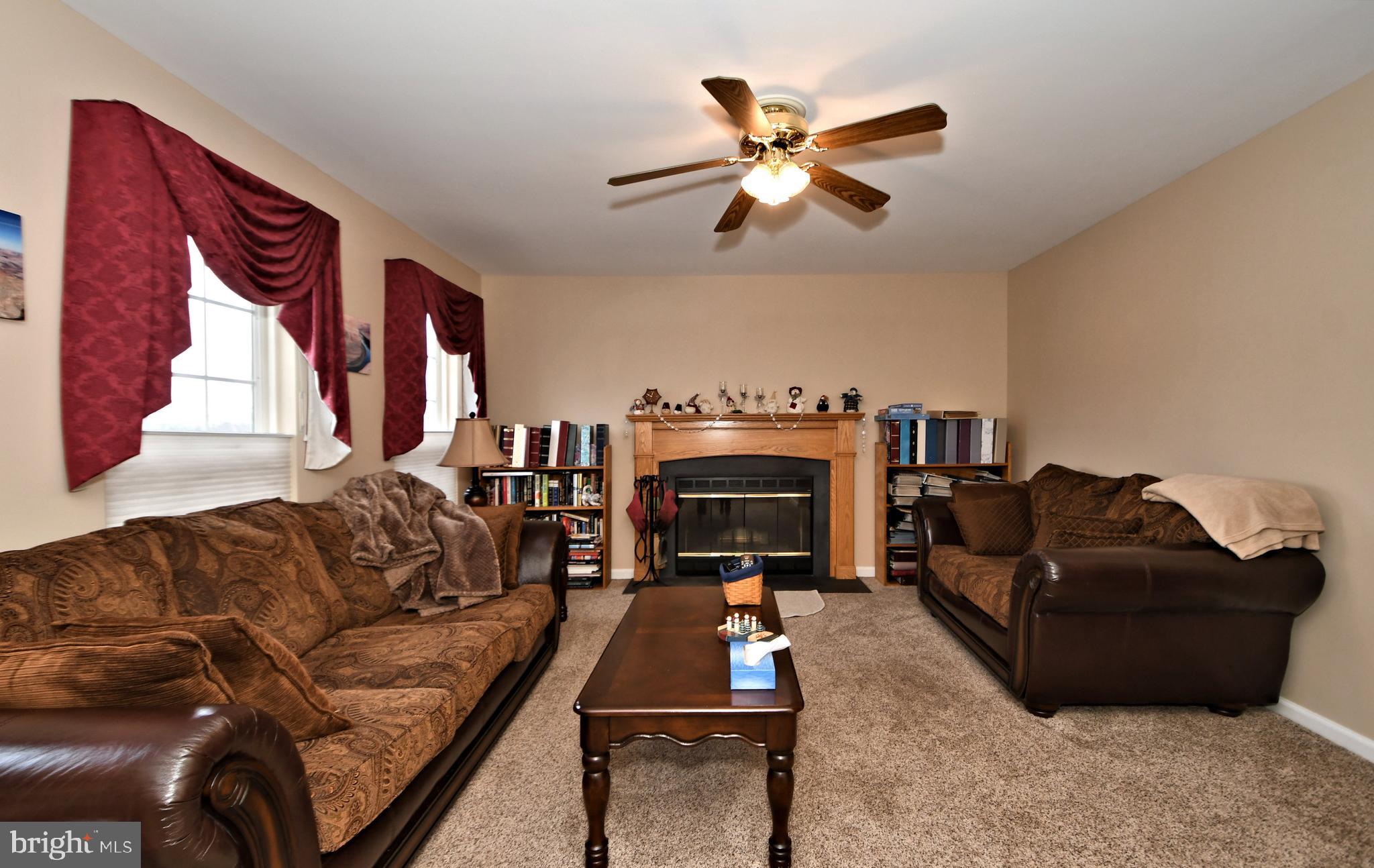 FAR HILLS FARM - Residential