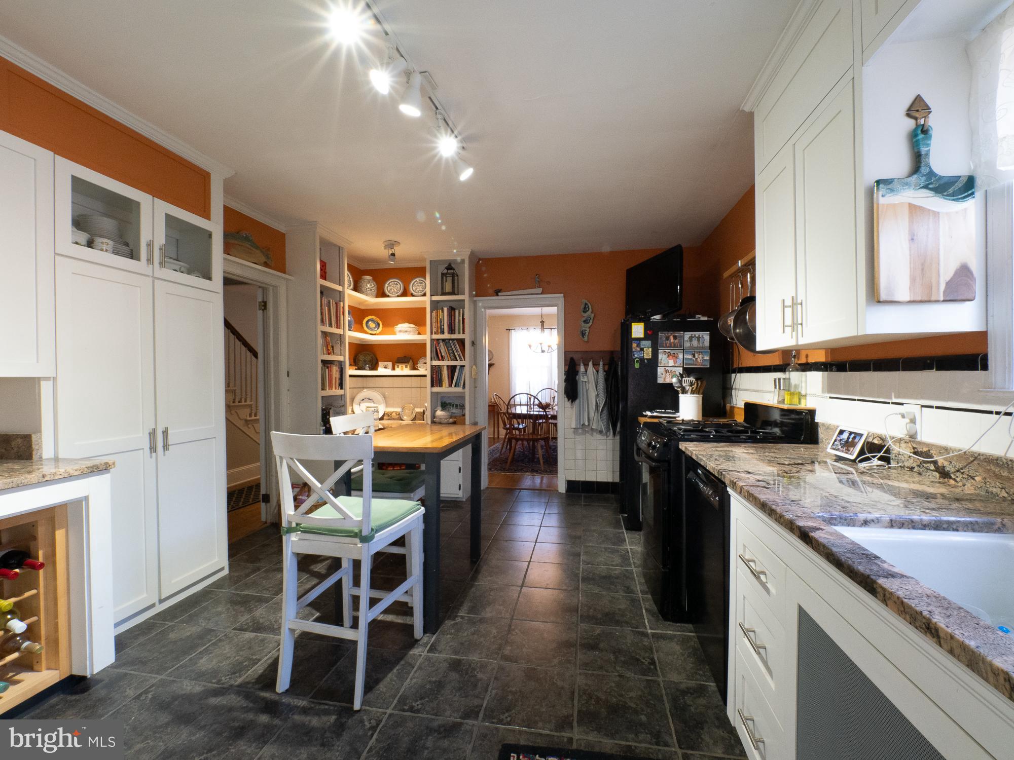 HISTORIC WEST END - Residential