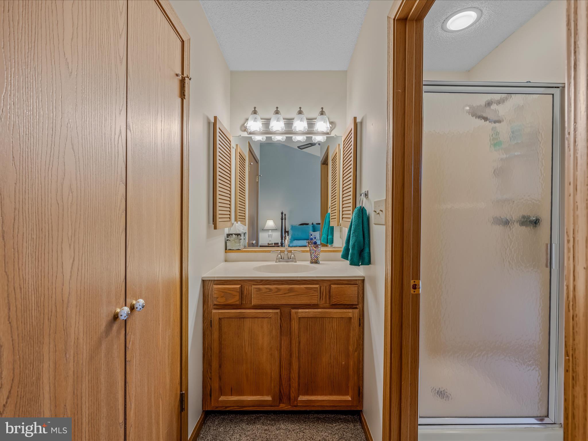 THE WOODS - Residential