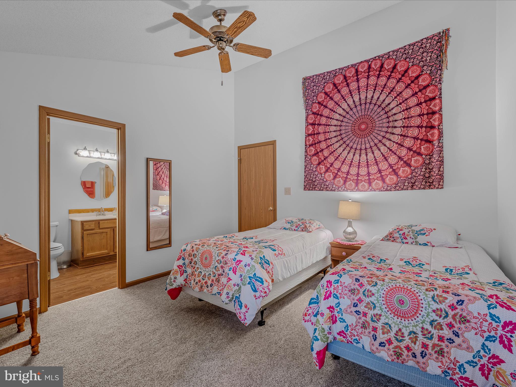 THE WOODS - Residential