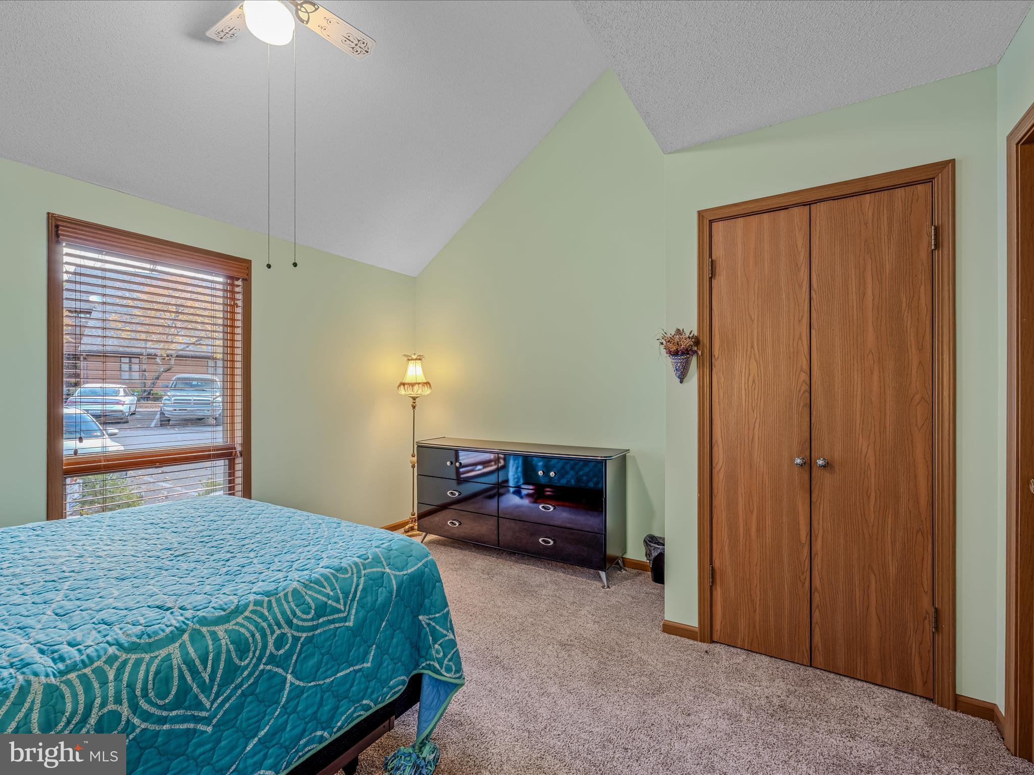 THE WOODS - Residential