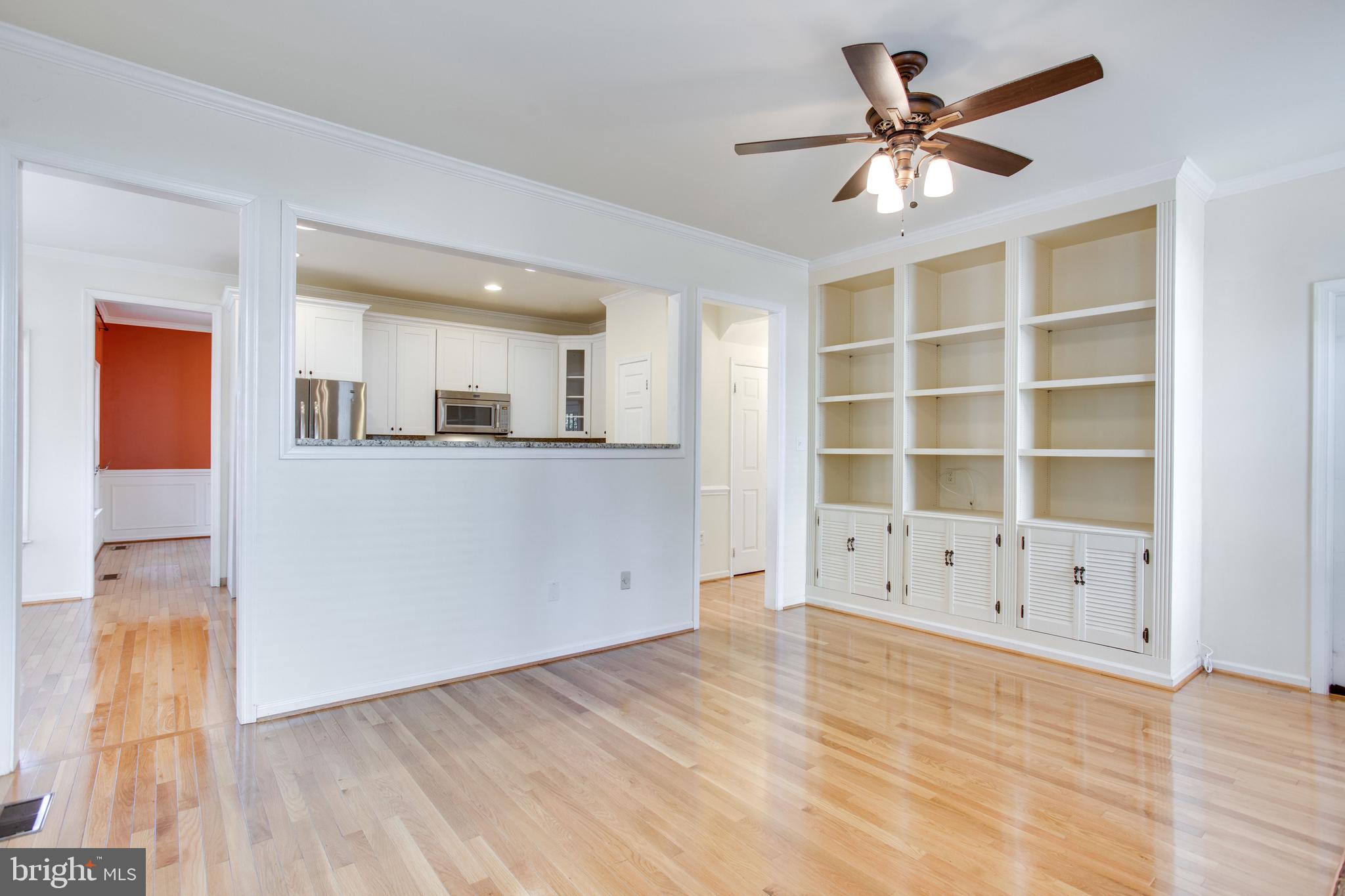 POTOMAC GROVE - Residential