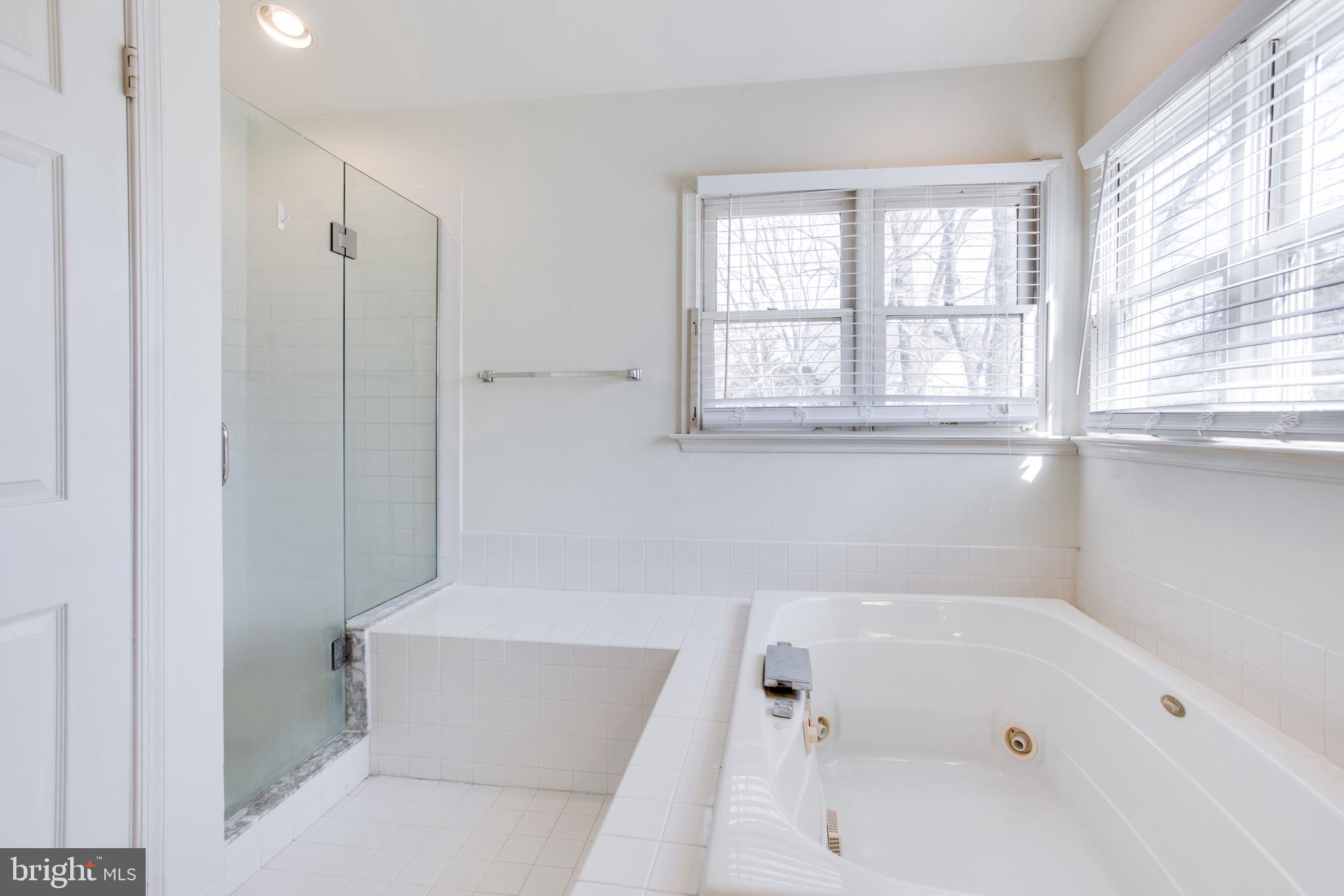 POTOMAC GROVE - Residential