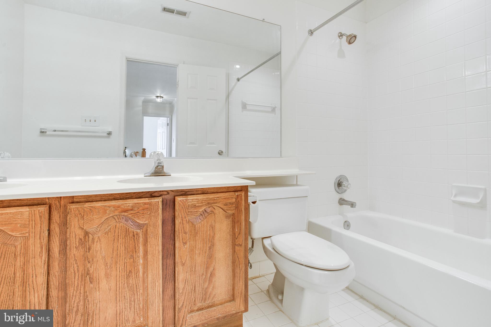 POTOMAC GROVE - Residential