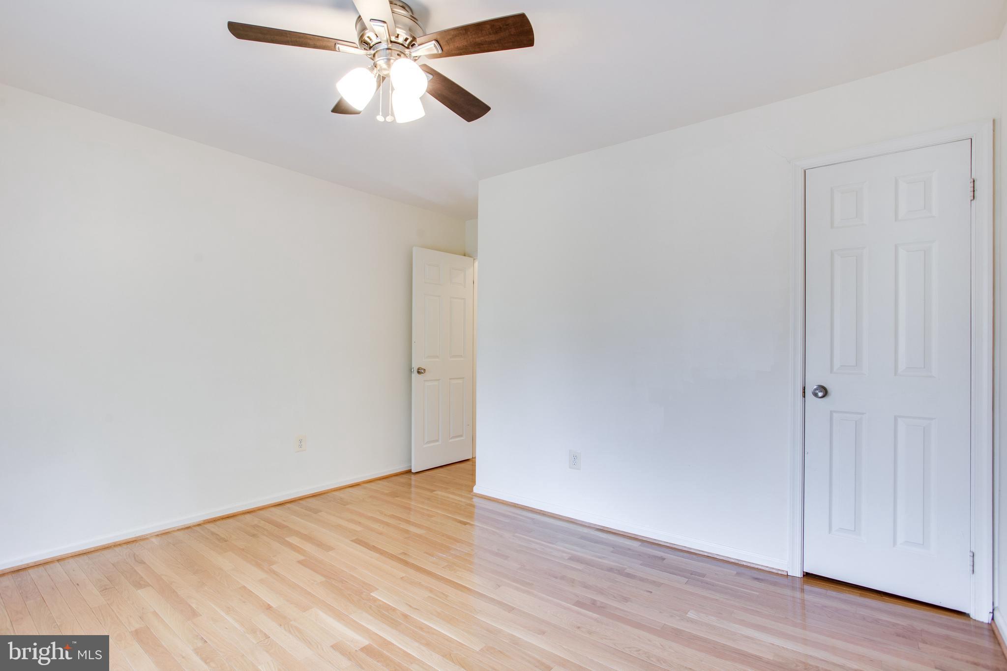 POTOMAC GROVE - Residential