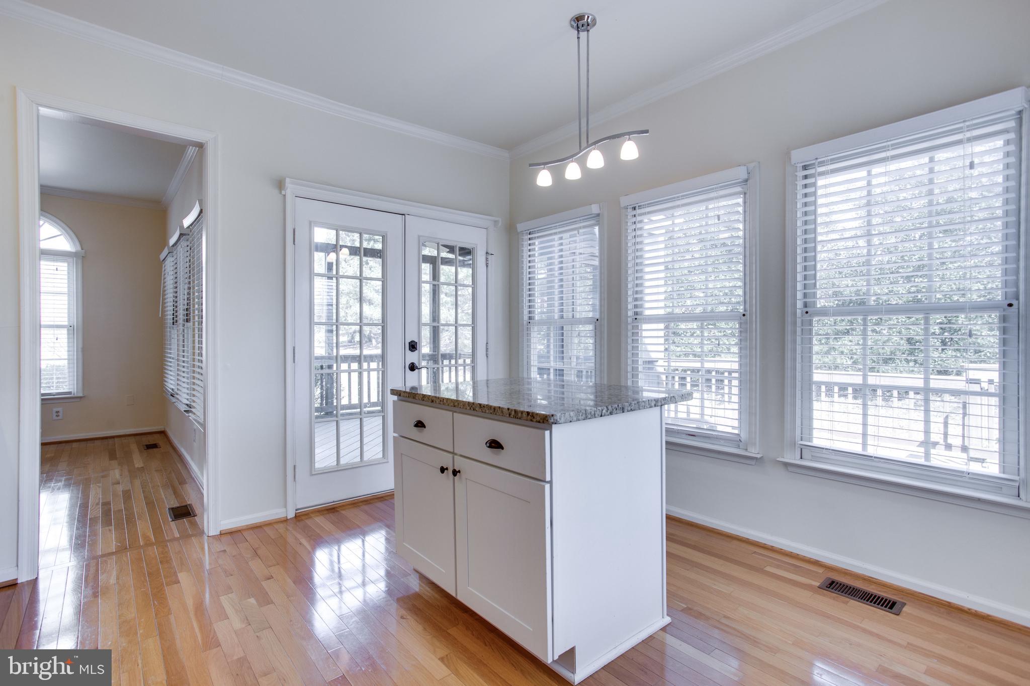 POTOMAC GROVE - Residential