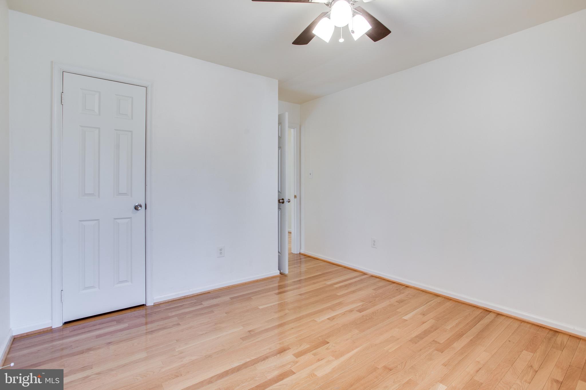 POTOMAC GROVE - Residential