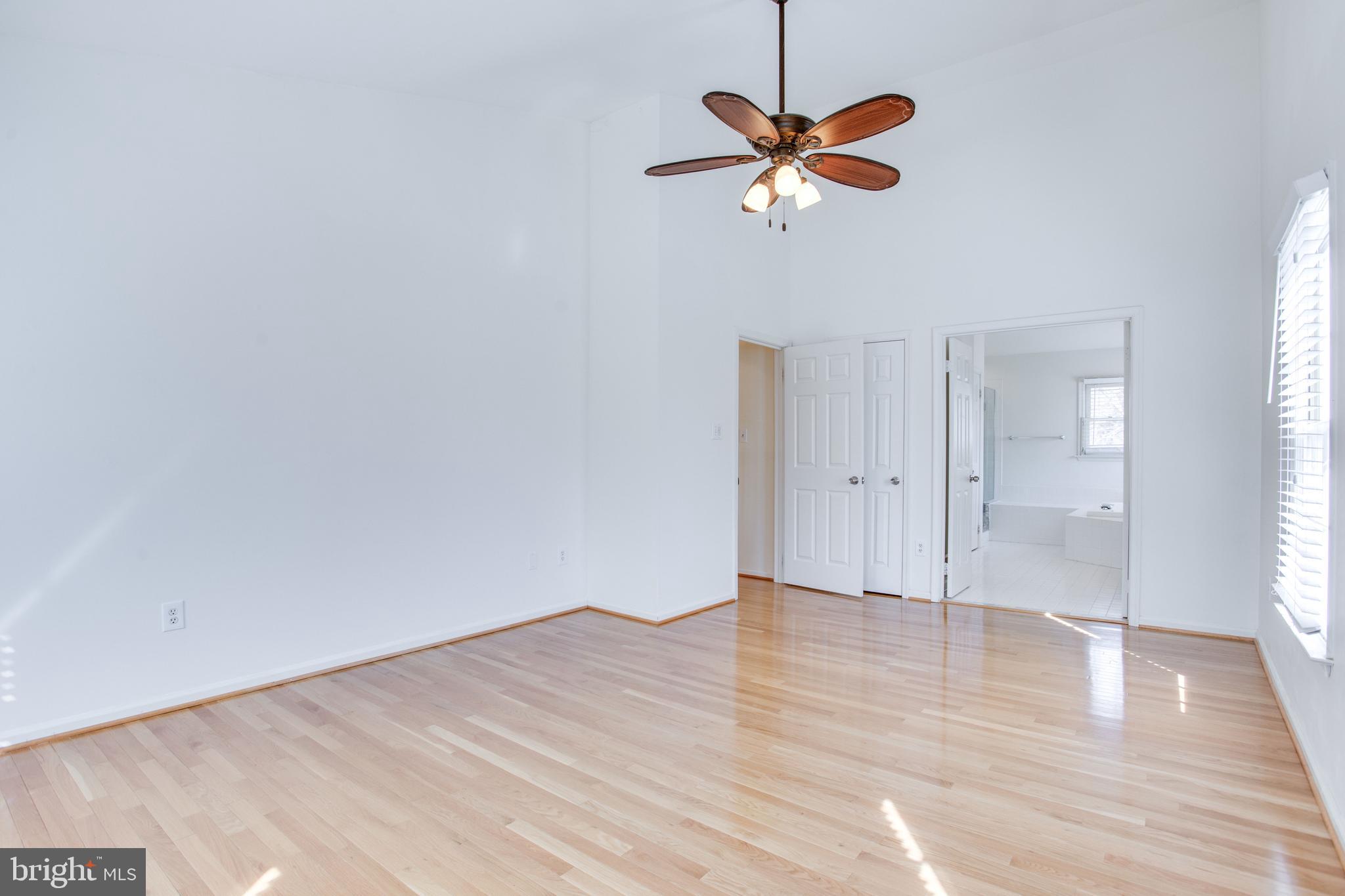 POTOMAC GROVE - Residential