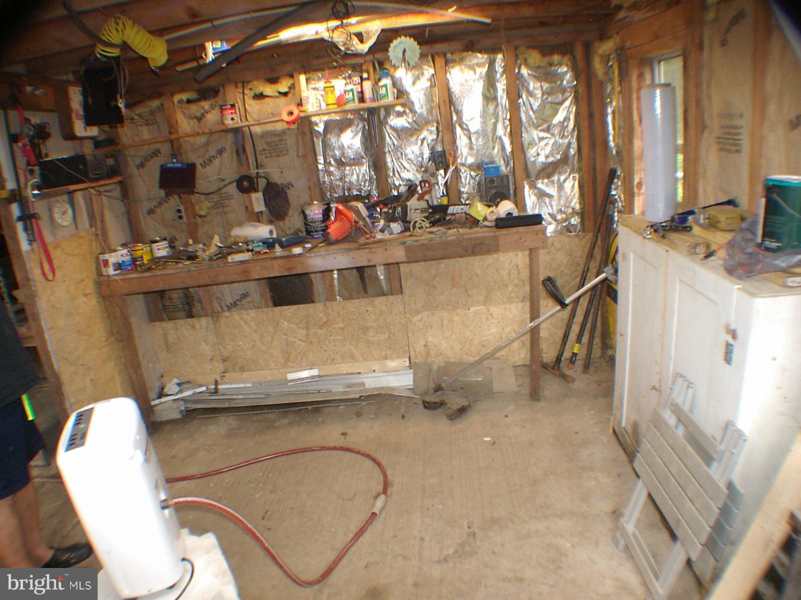 EARL HAINES - Residential