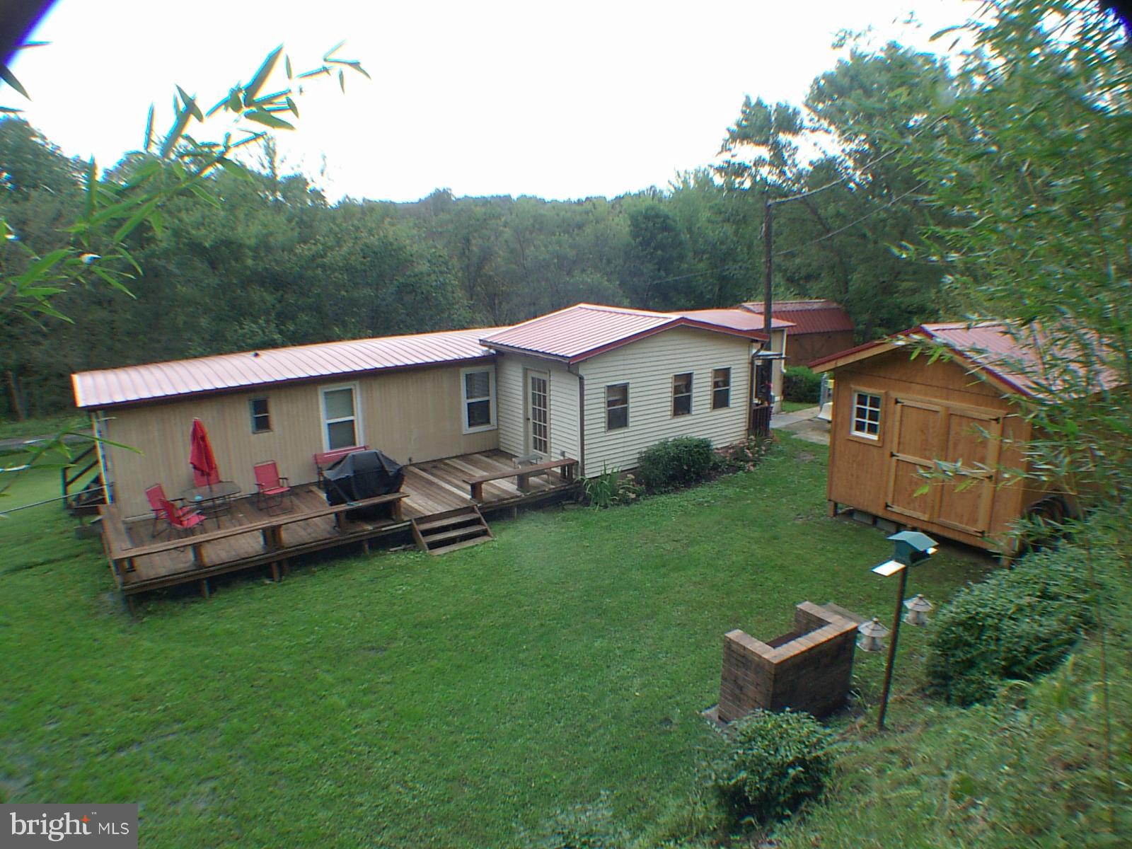 EARL HAINES - Residential