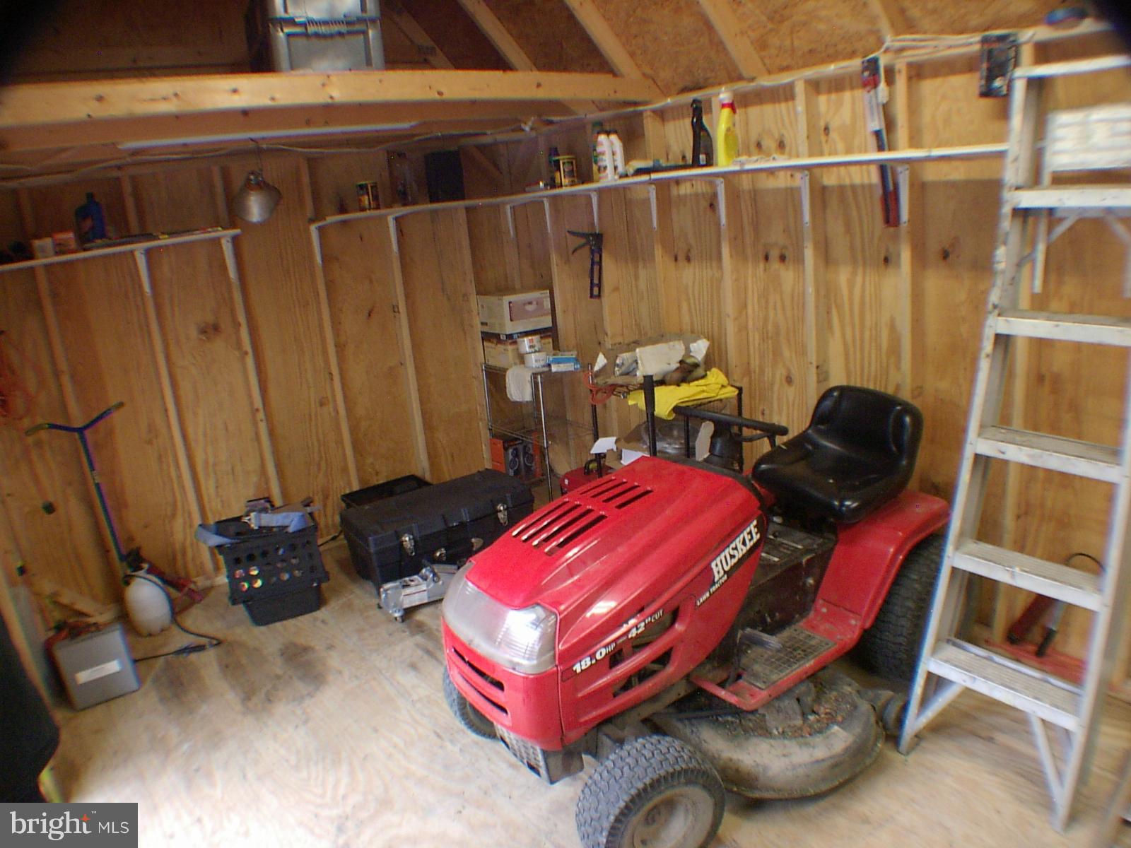 EARL HAINES - Residential