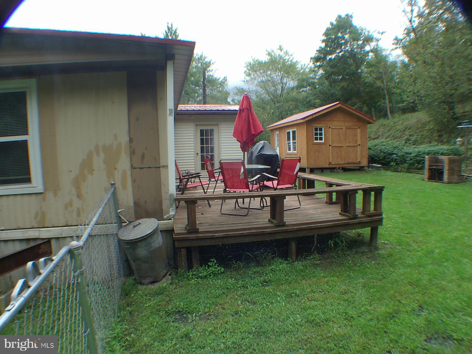 EARL HAINES - Residential