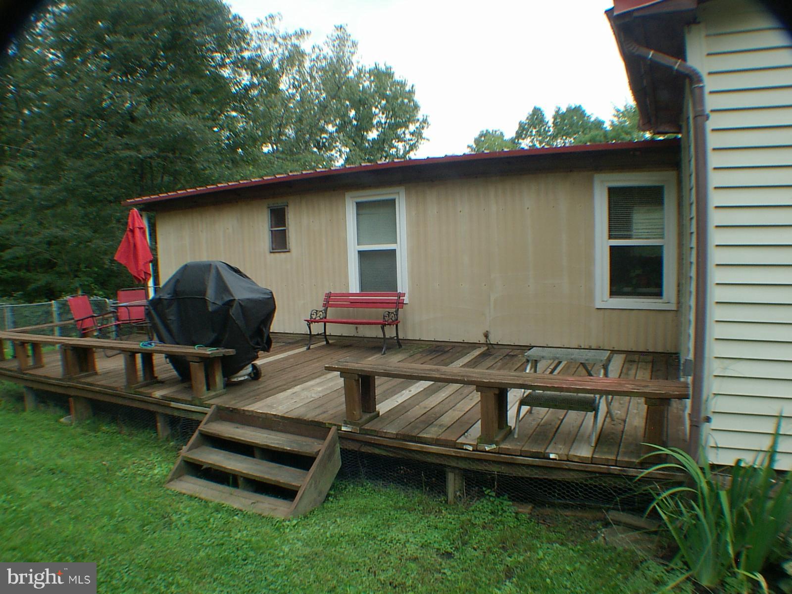 EARL HAINES - Residential