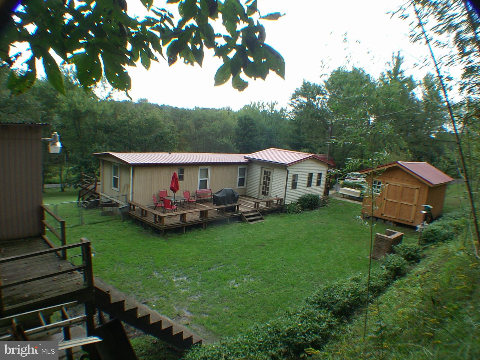 EARL HAINES - Residential