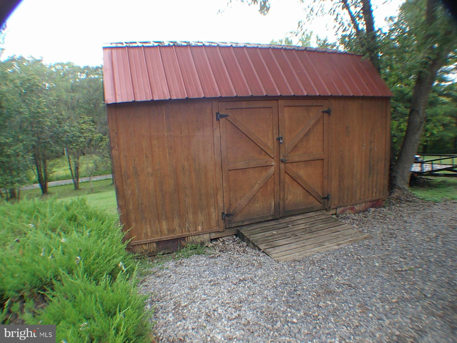 EARL HAINES - Residential
