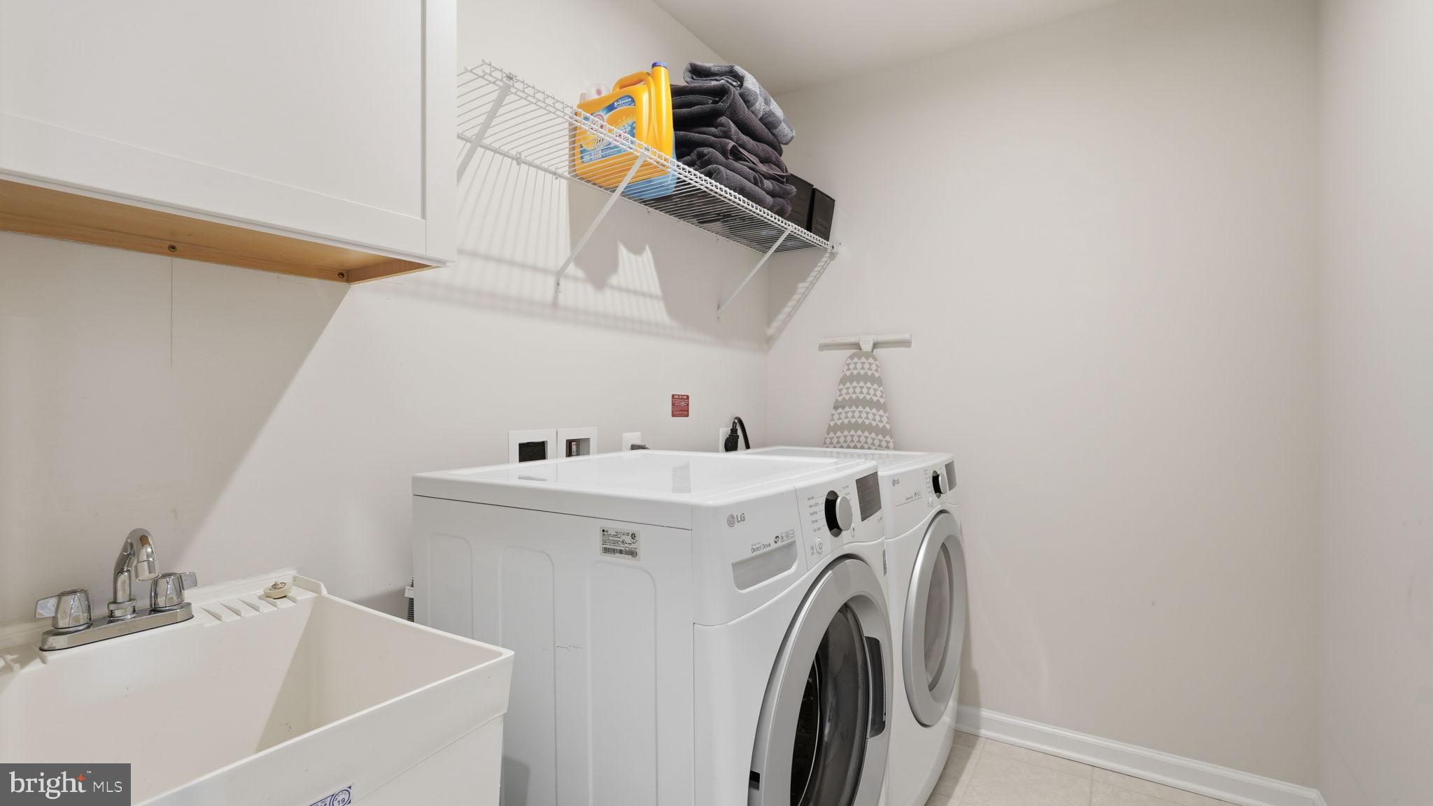 POTOMAC SHORES - Residential