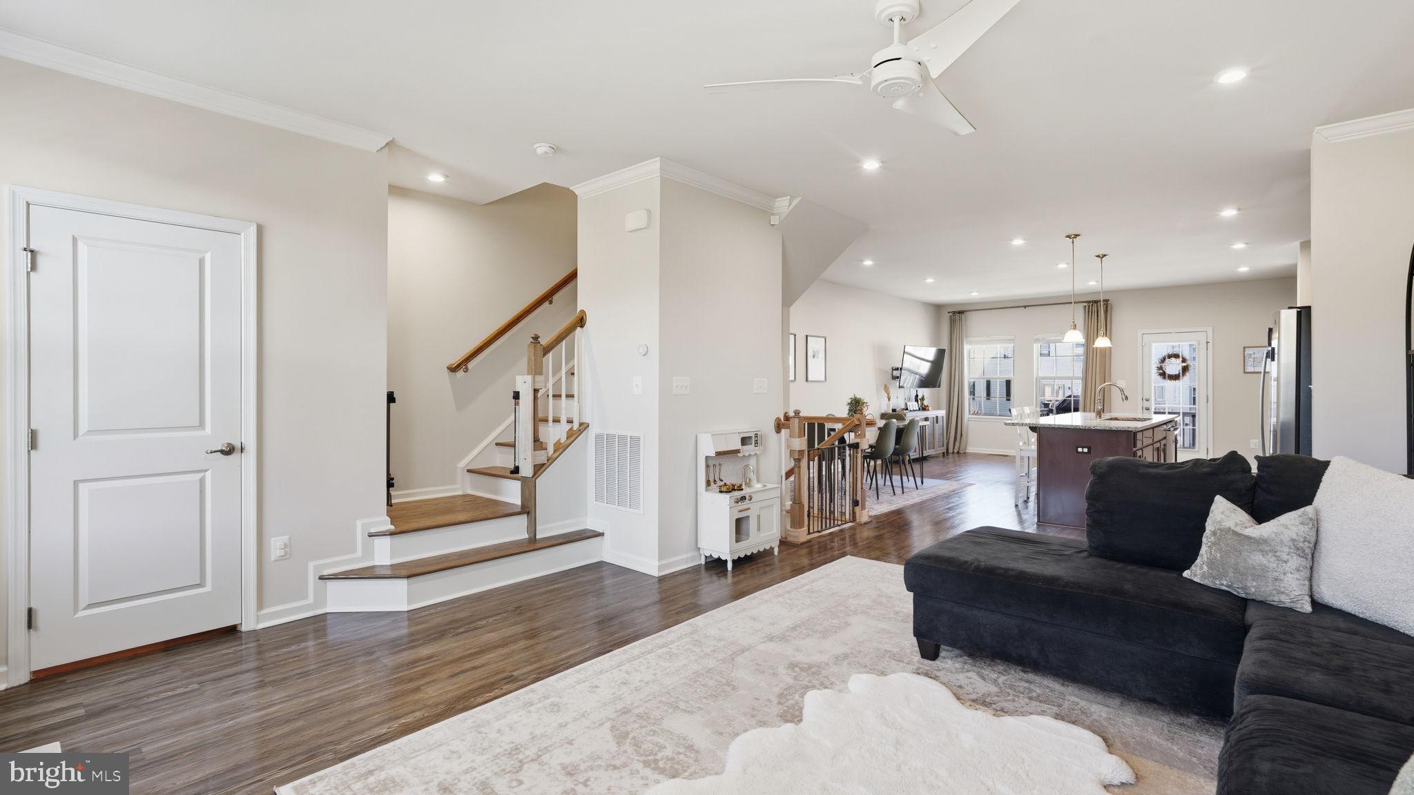 POTOMAC SHORES - Residential