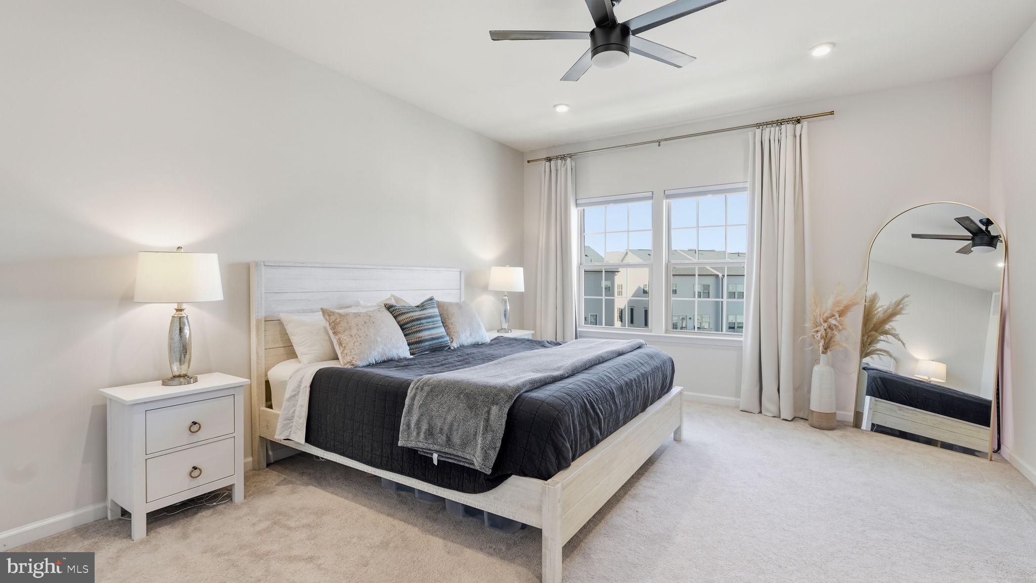 POTOMAC SHORES - Residential