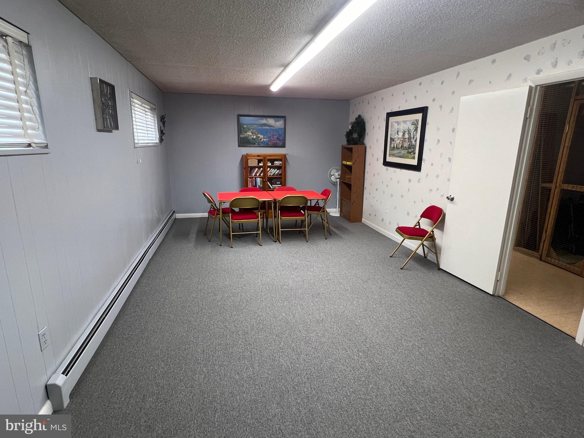 EDGEWOOD - Residential