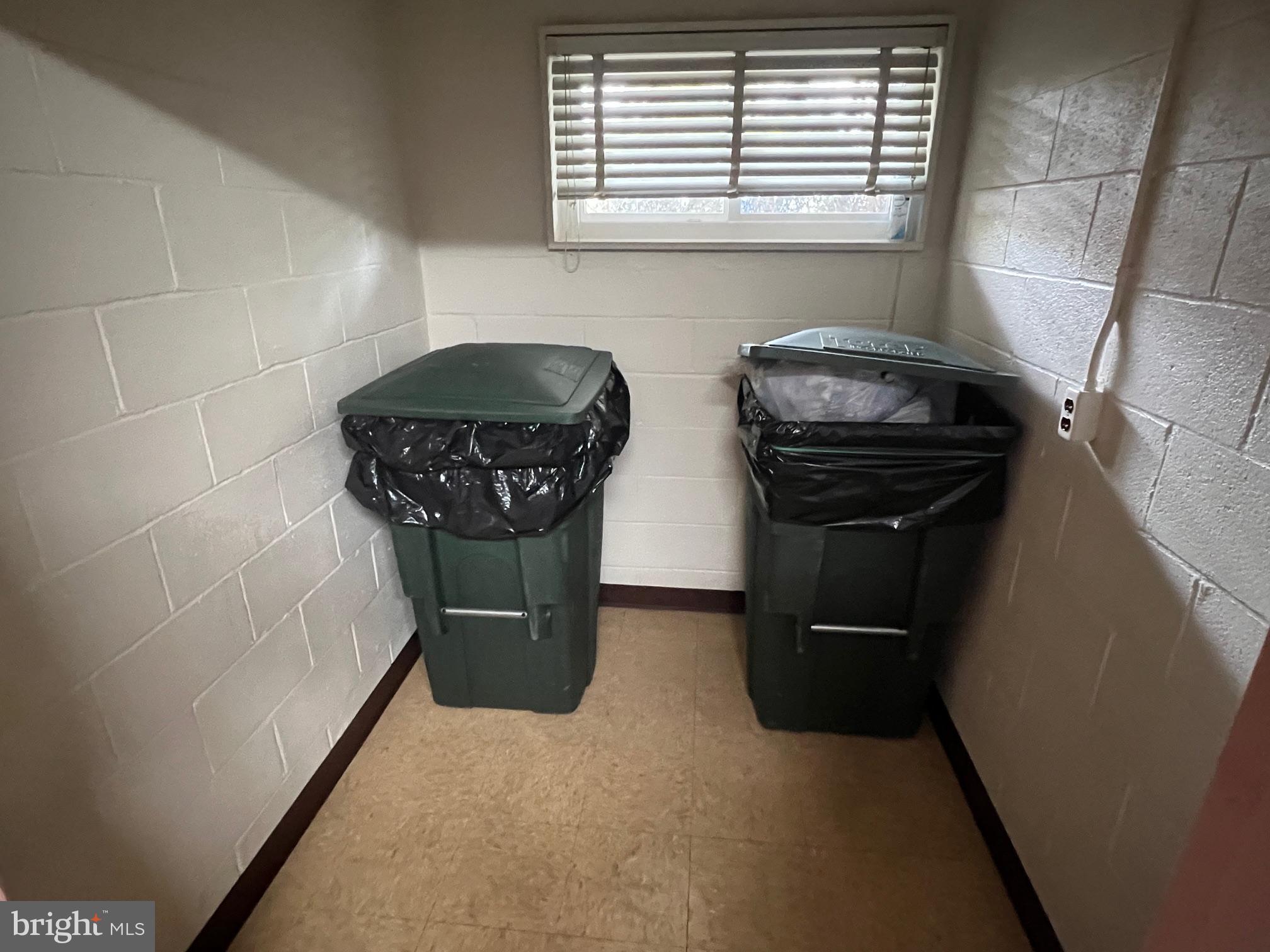 EDGEWOOD - Residential