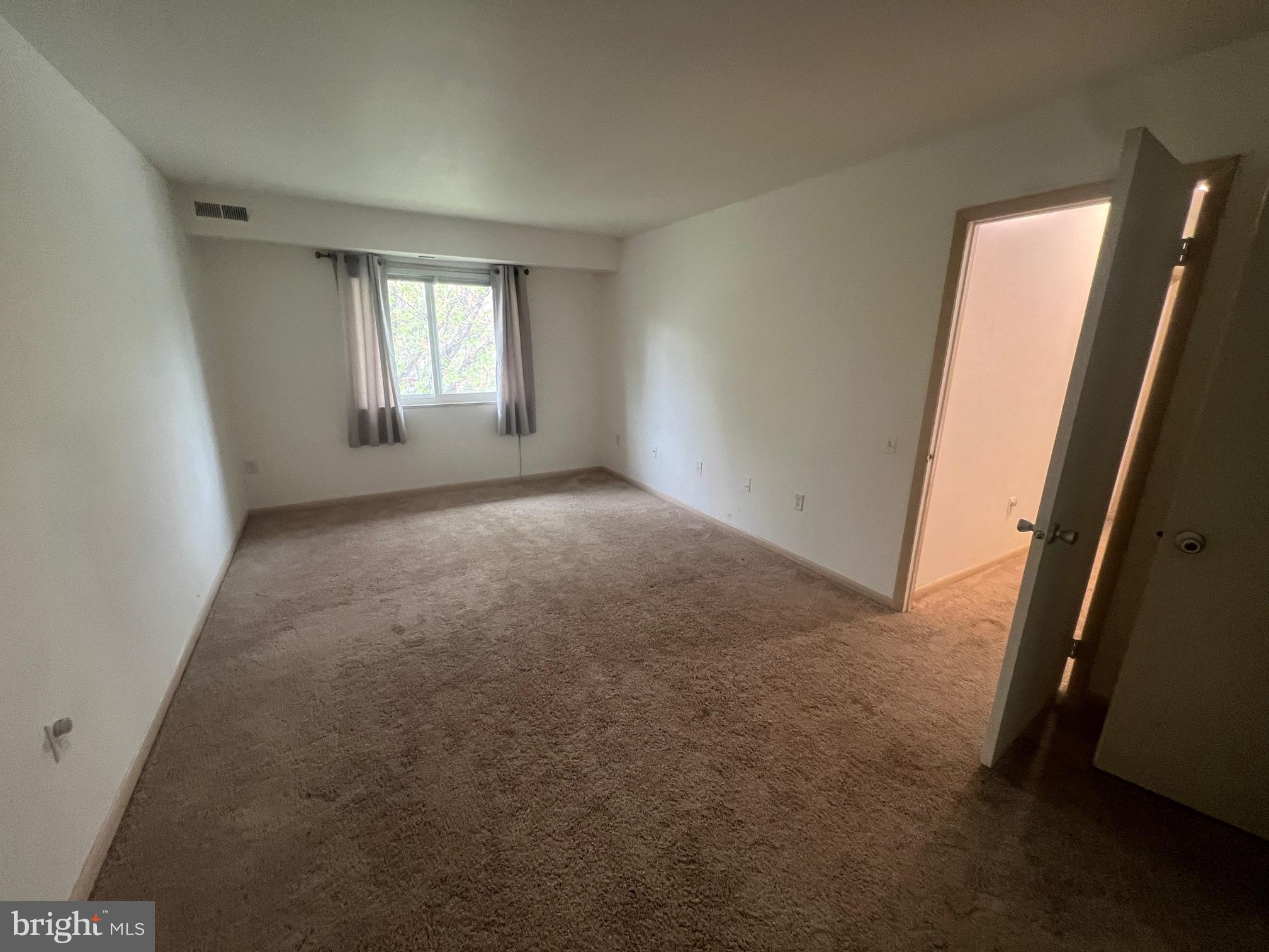 EDGEWOOD - Residential