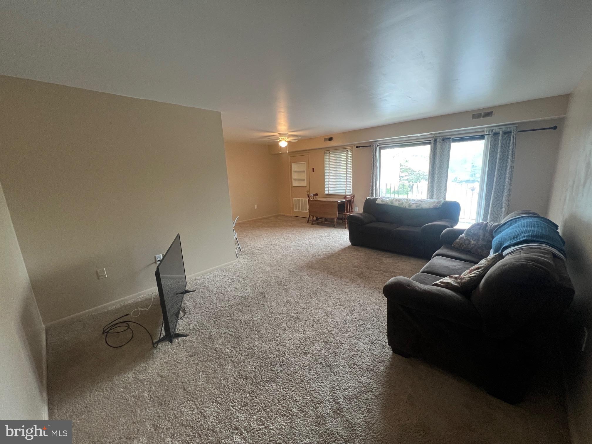 EDGEWOOD - Residential