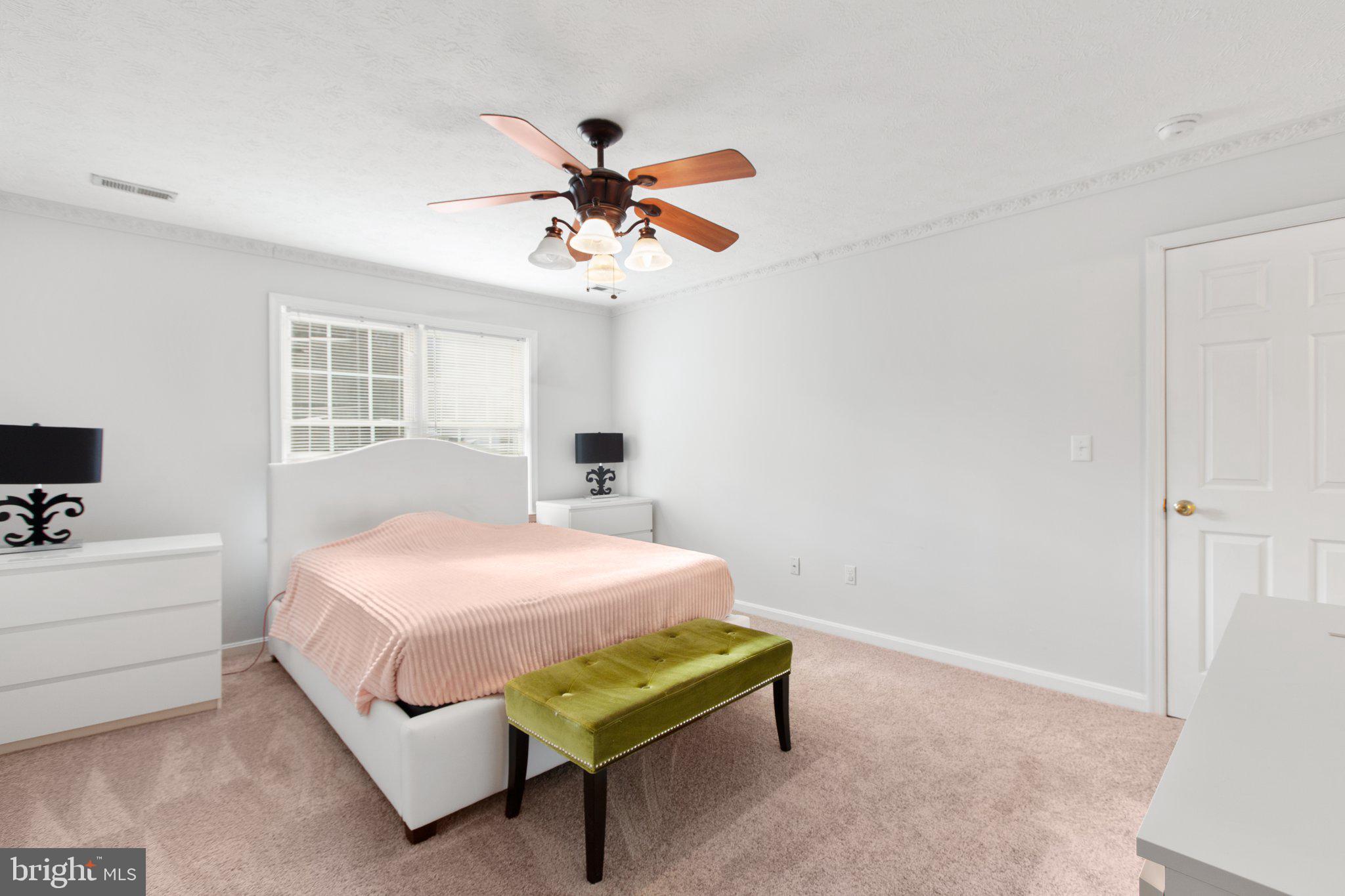 ARBOR GLEN - Residential