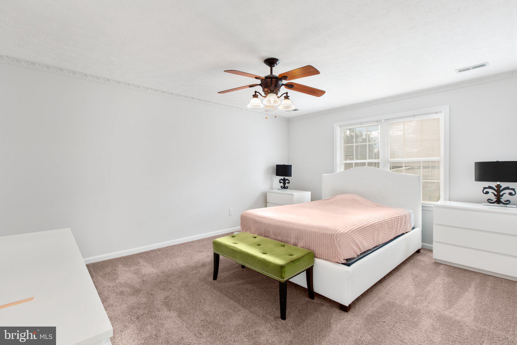 ARBOR GLEN - Residential