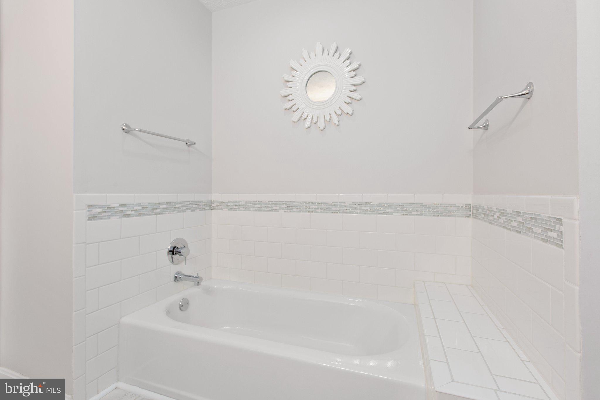 ARBOR GLEN - Residential