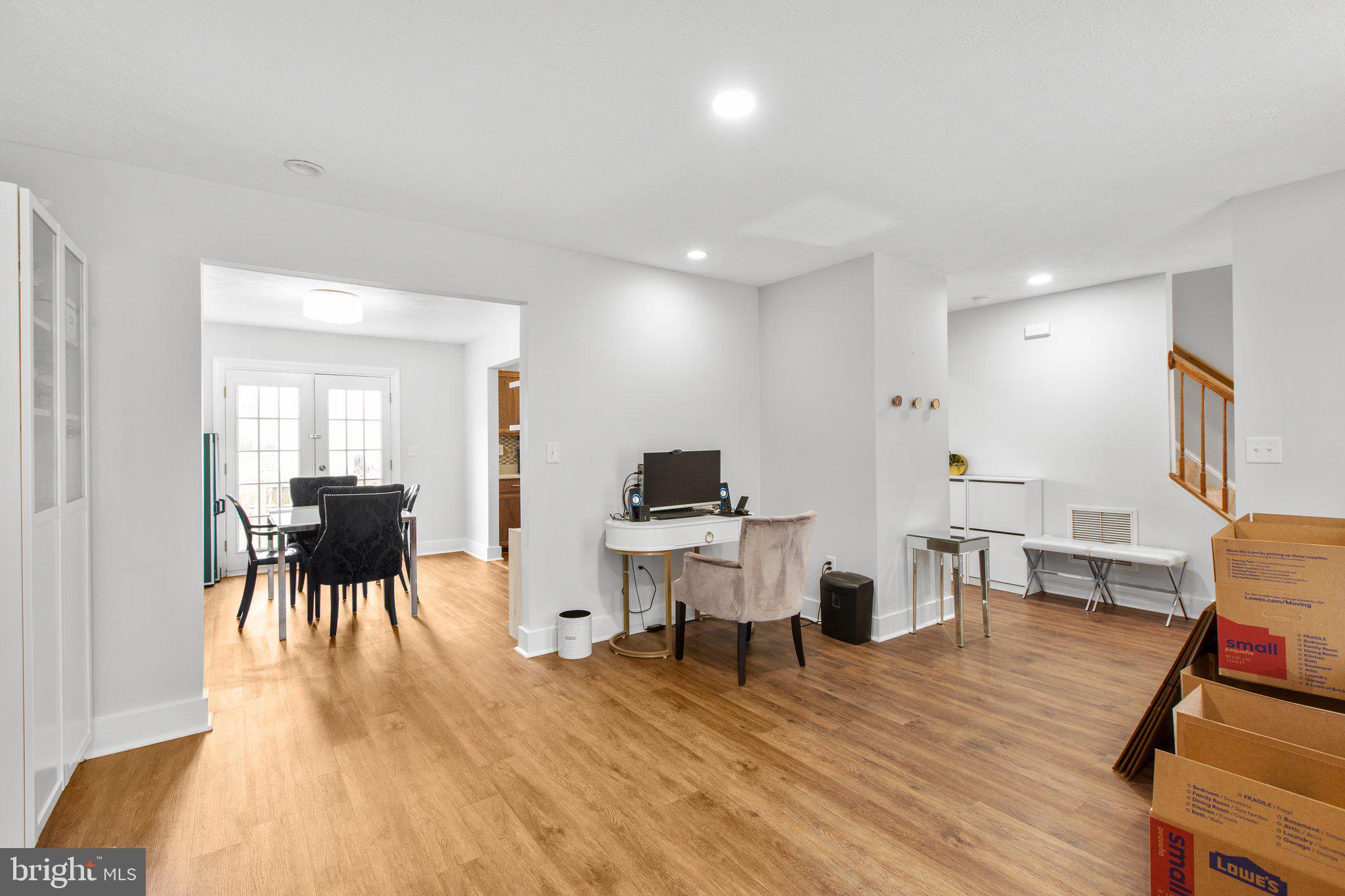 ARBOR GLEN - Residential