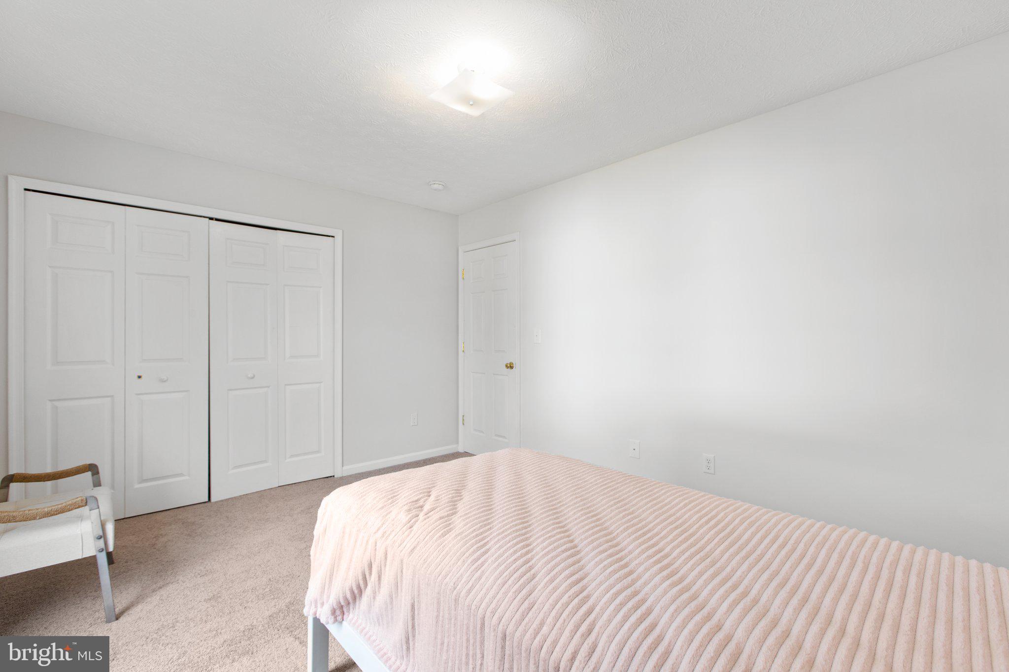 ARBOR GLEN - Residential