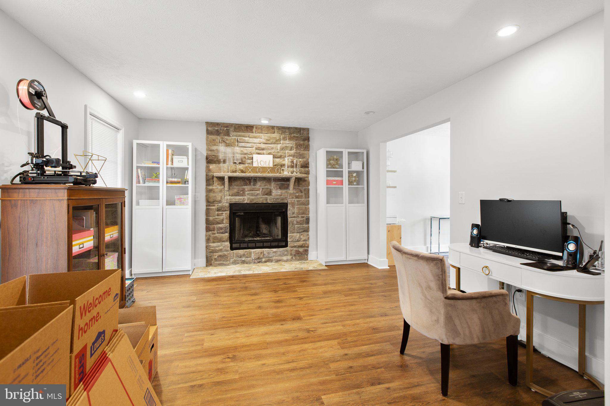 ARBOR GLEN - Residential