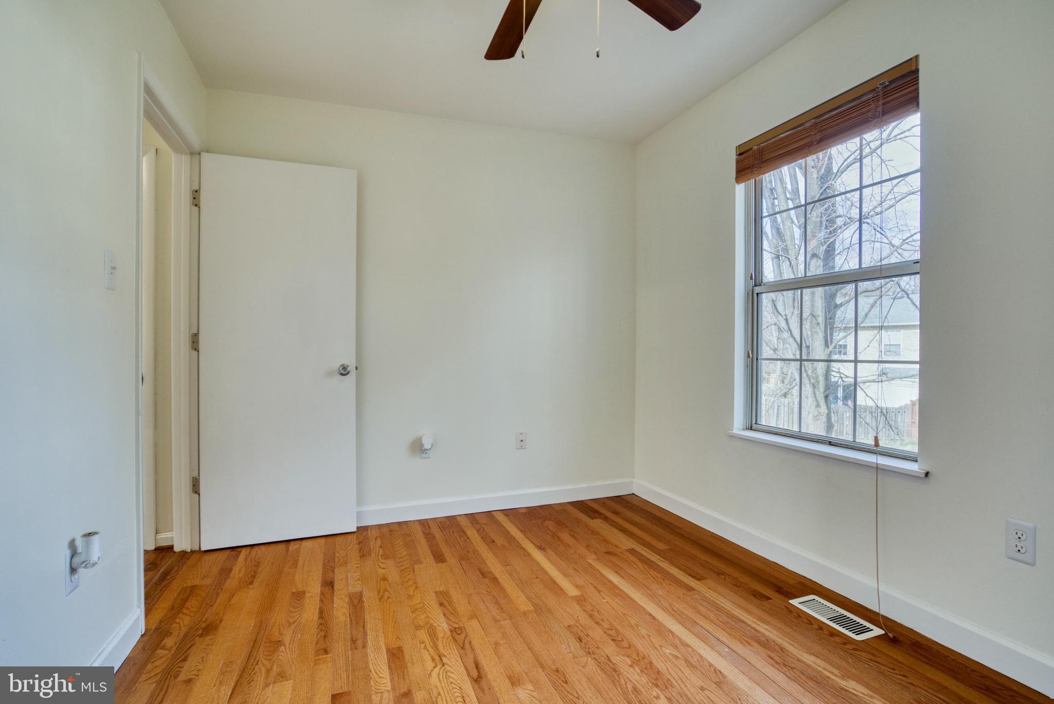 DALE CITY - Residential