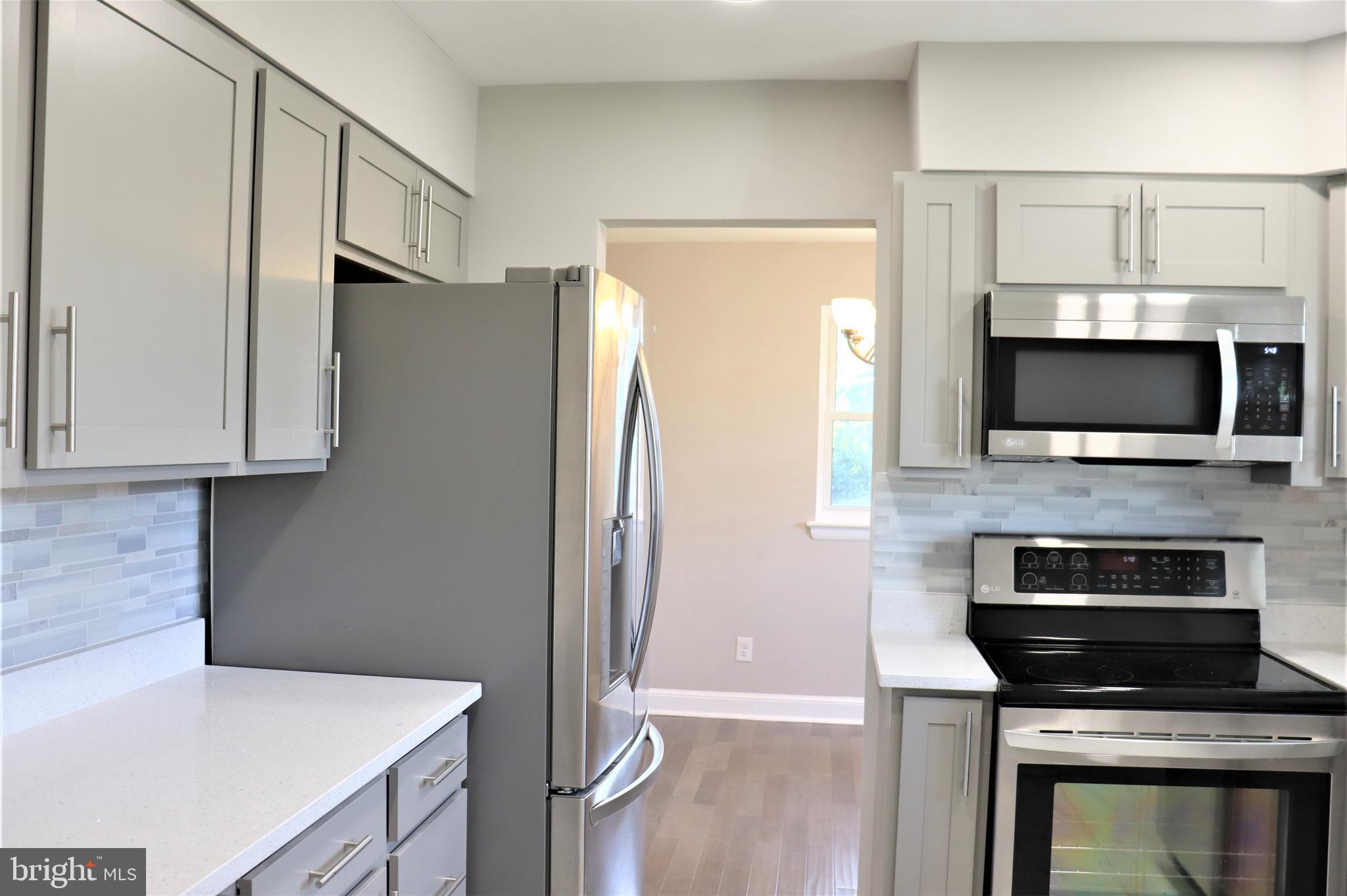 NORTH FORESTVILLE - Residential