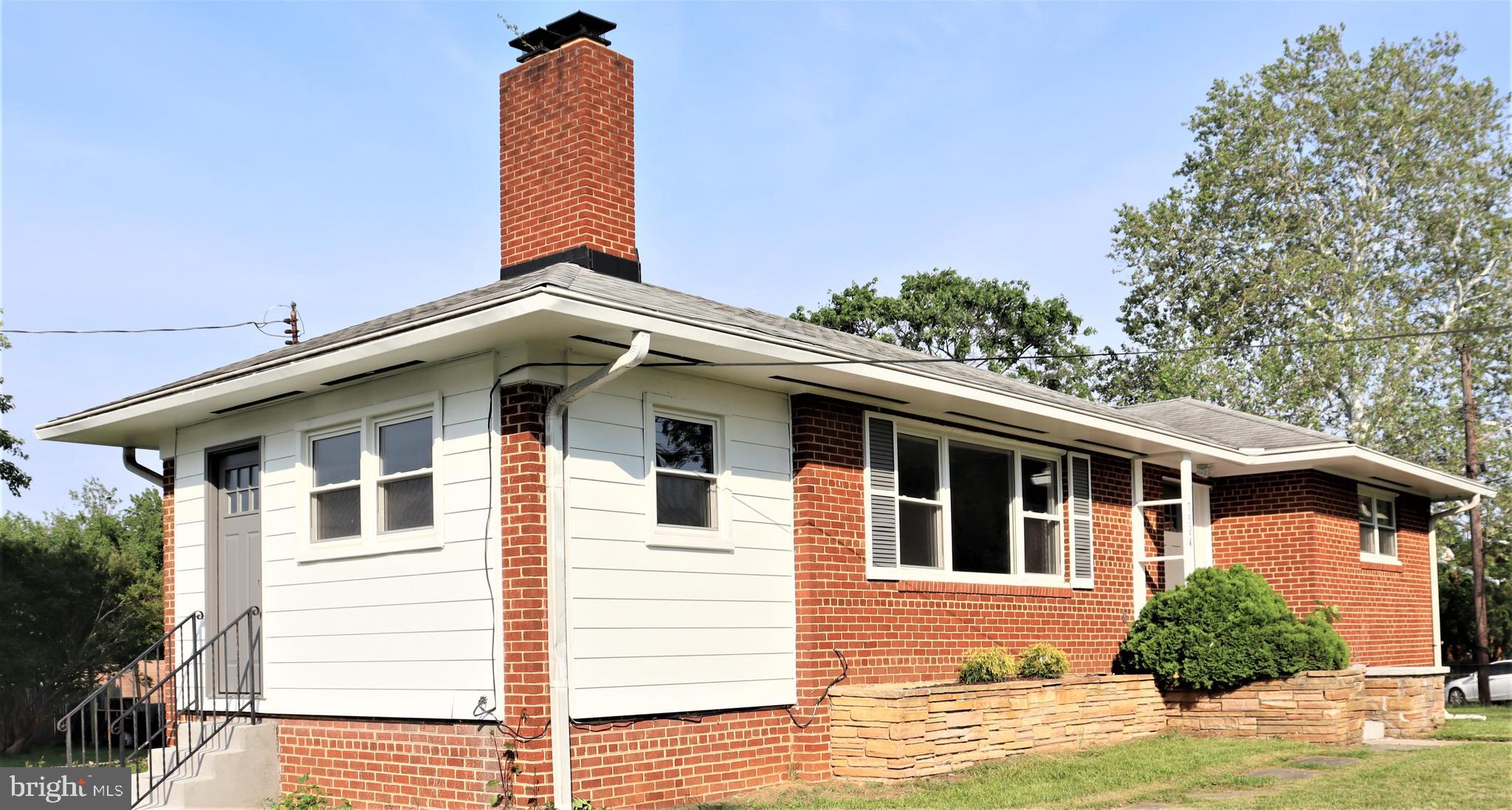 NORTH FORESTVILLE - Residential