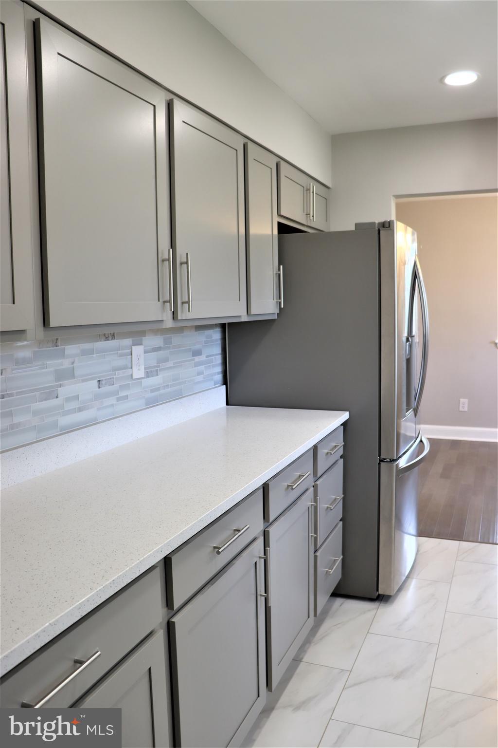 NORTH FORESTVILLE - Residential