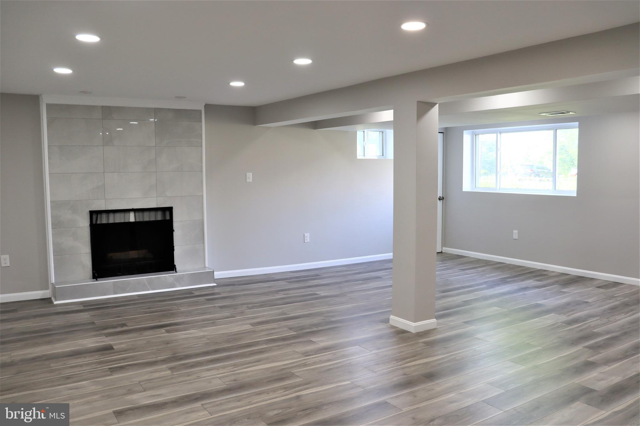 NORTH FORESTVILLE - Residential