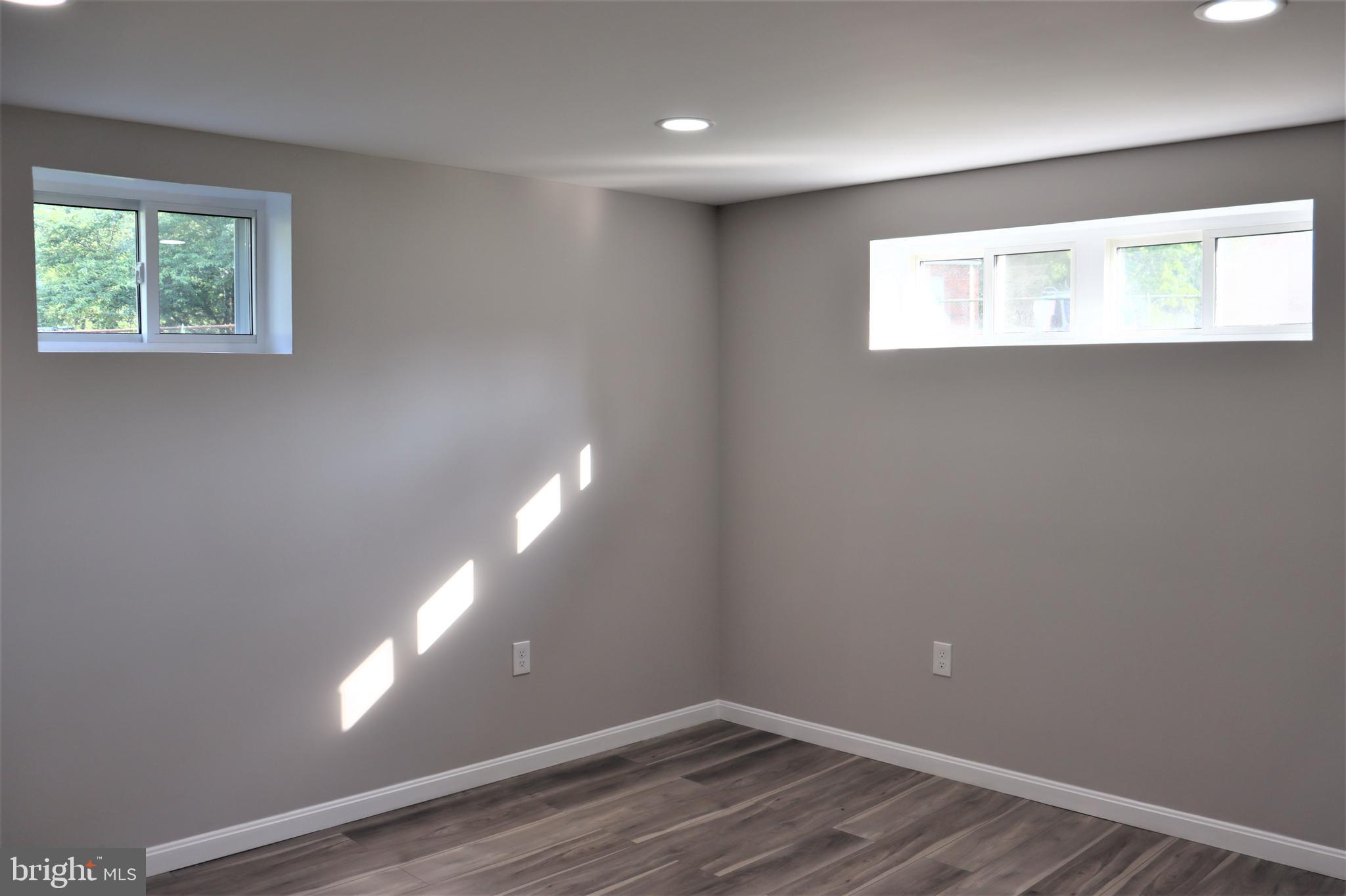 NORTH FORESTVILLE - Residential