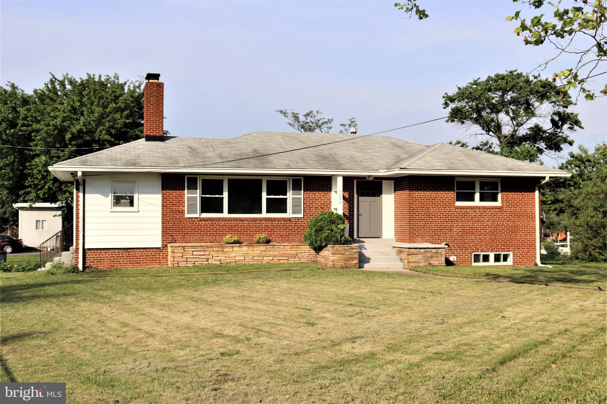 NORTH FORESTVILLE - Residential