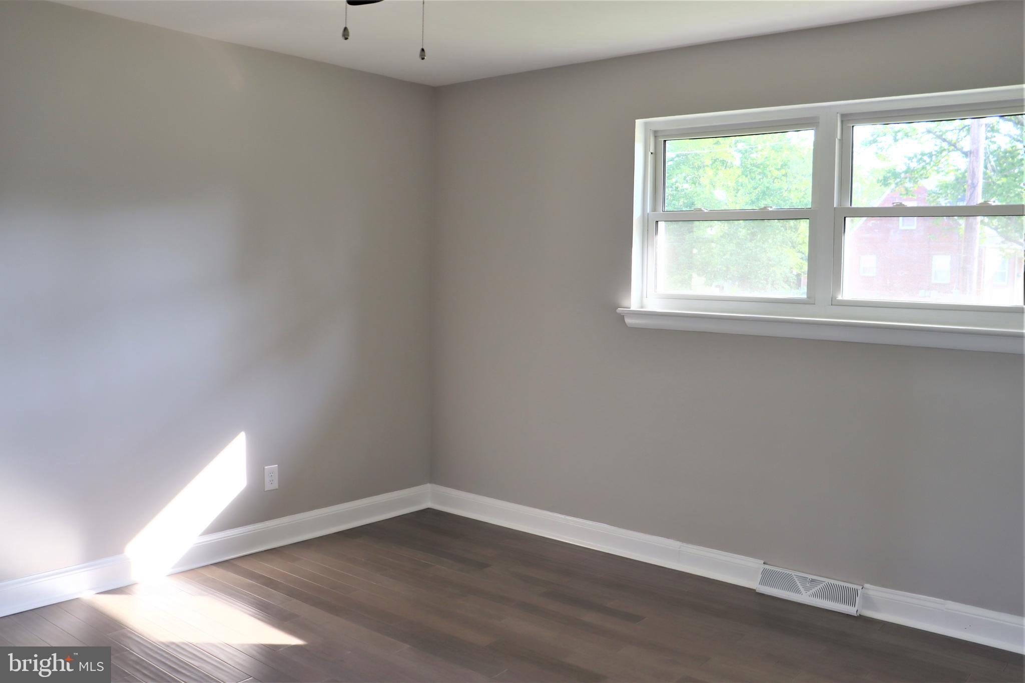 NORTH FORESTVILLE - Residential