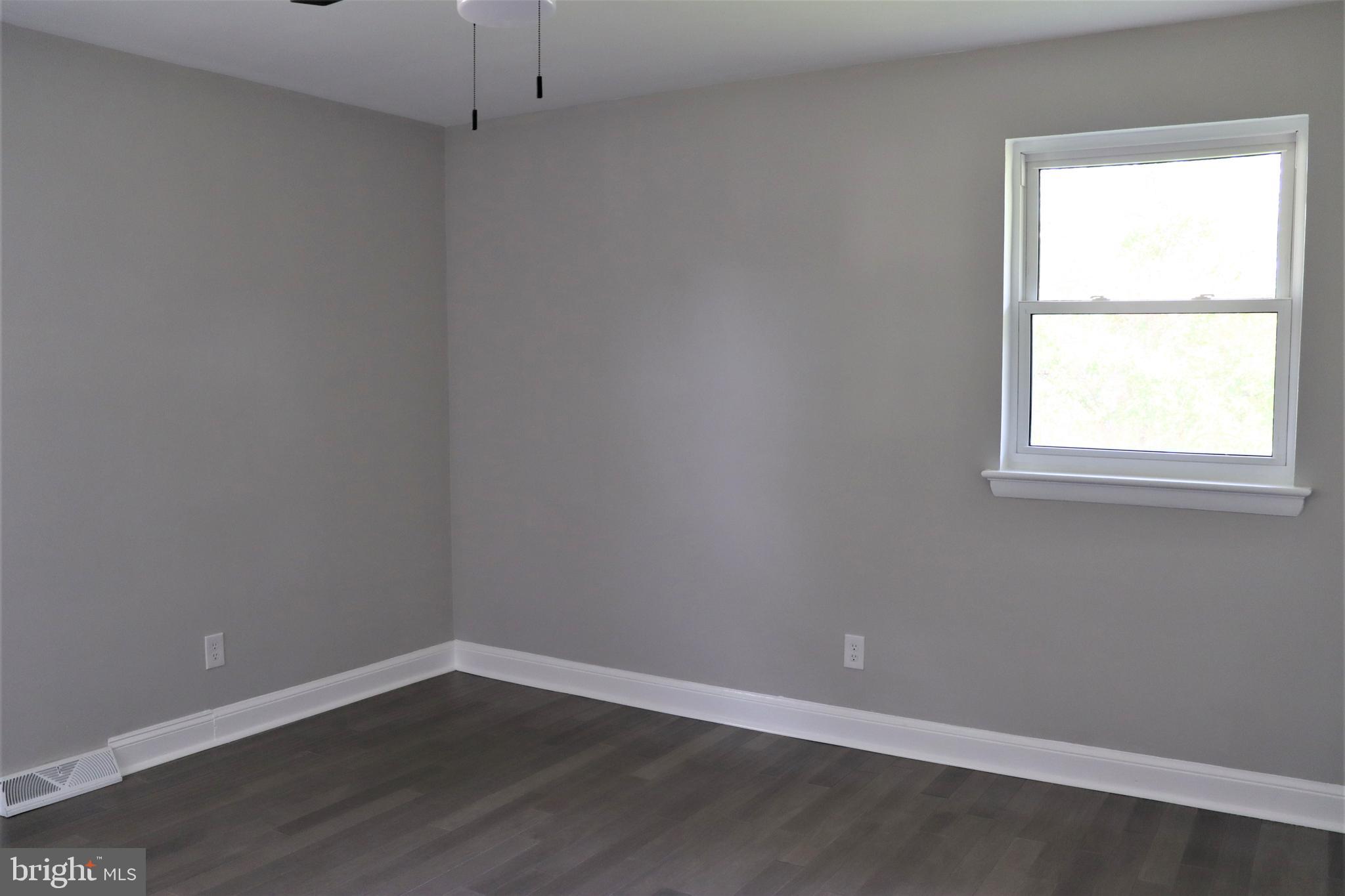 NORTH FORESTVILLE - Residential