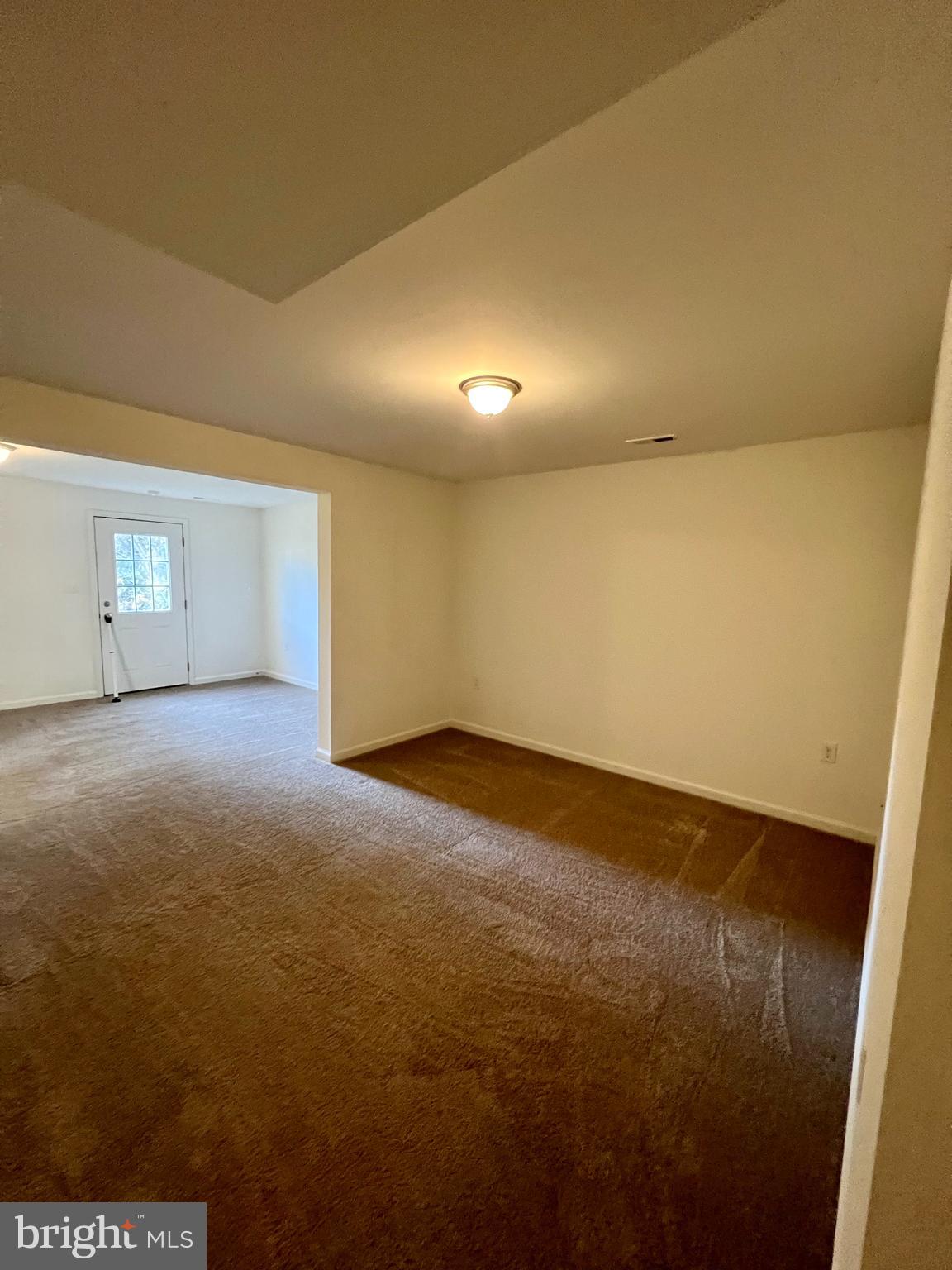 STONEBROOK VILLAGE - Residential Lease