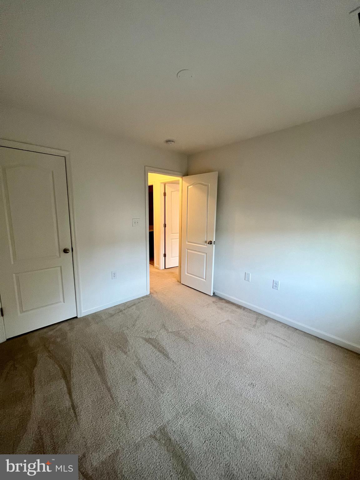 STONEBROOK VILLAGE - Residential Lease