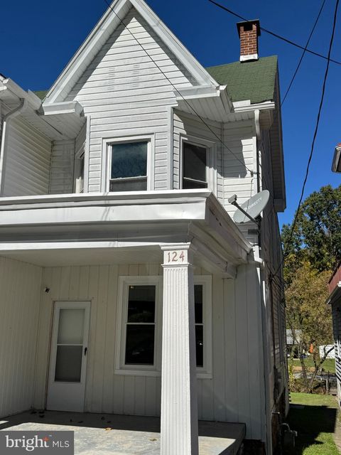 124 MAIN STREET WINDSOR PA 17366