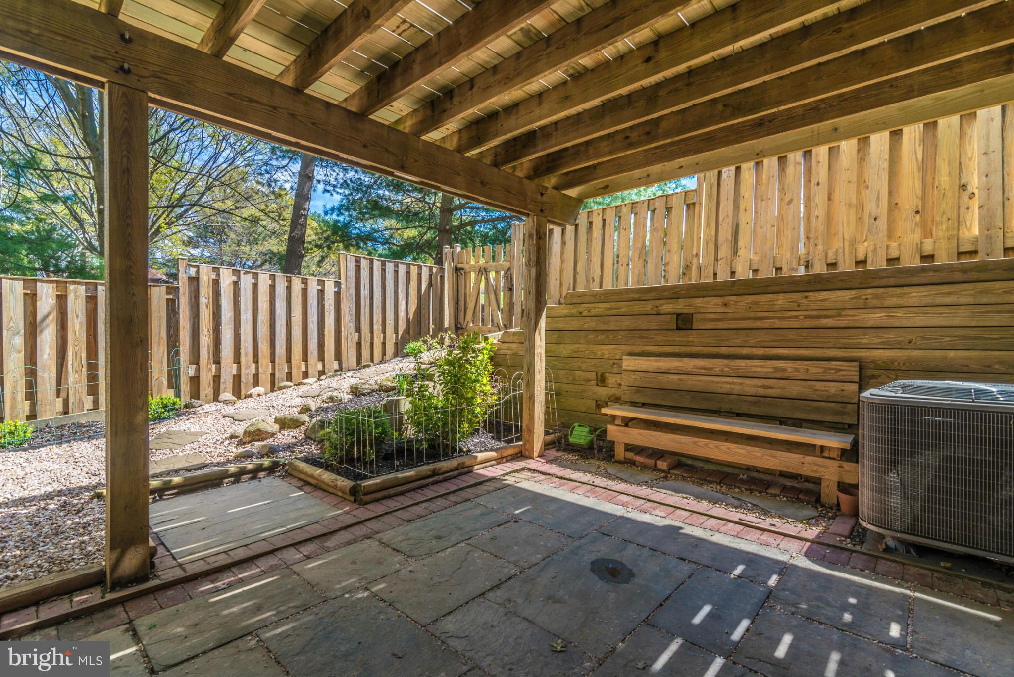 LANDING GLEN - Residential