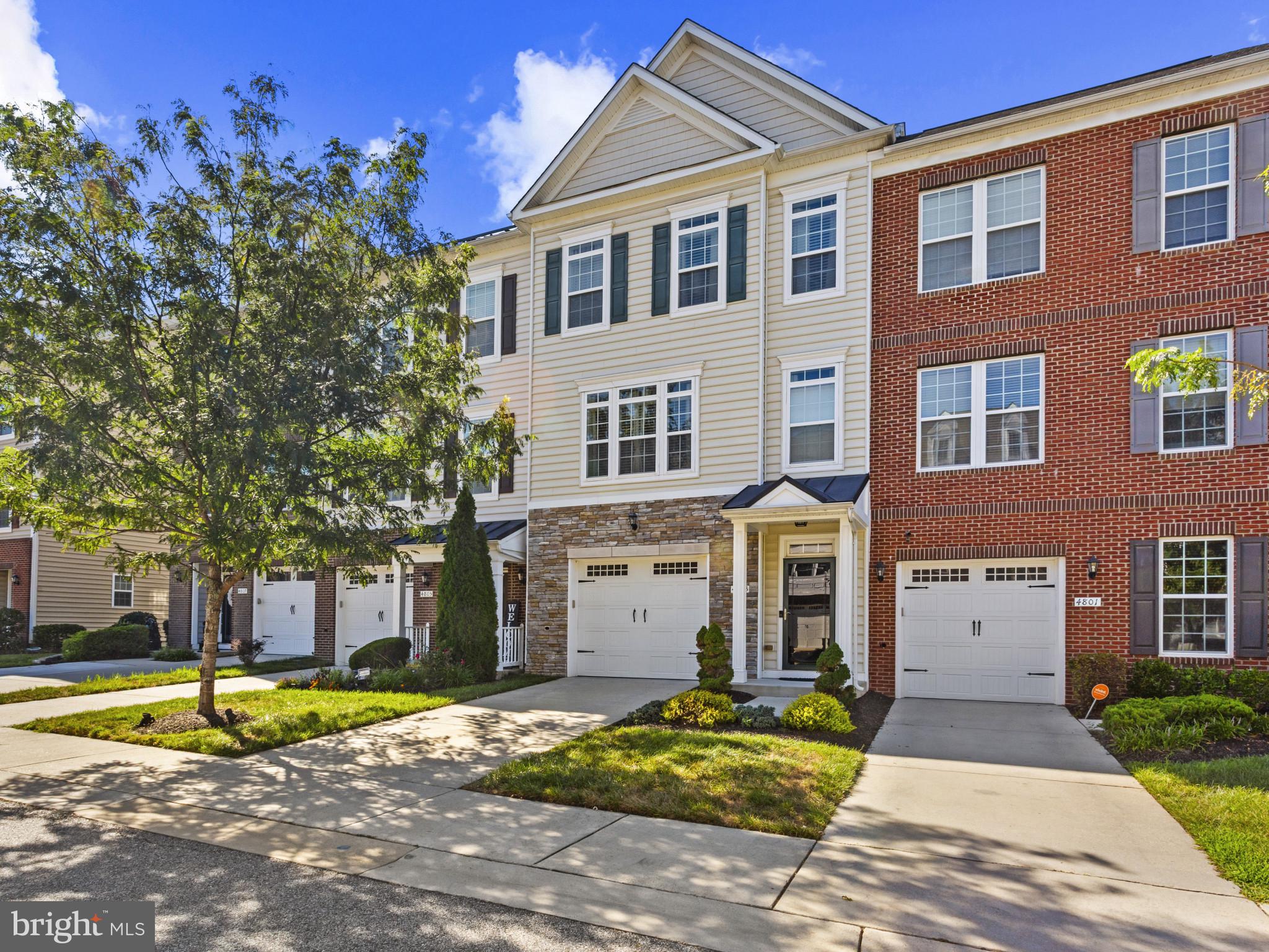 PARKSIDE AT WESTPHALIA - Residential