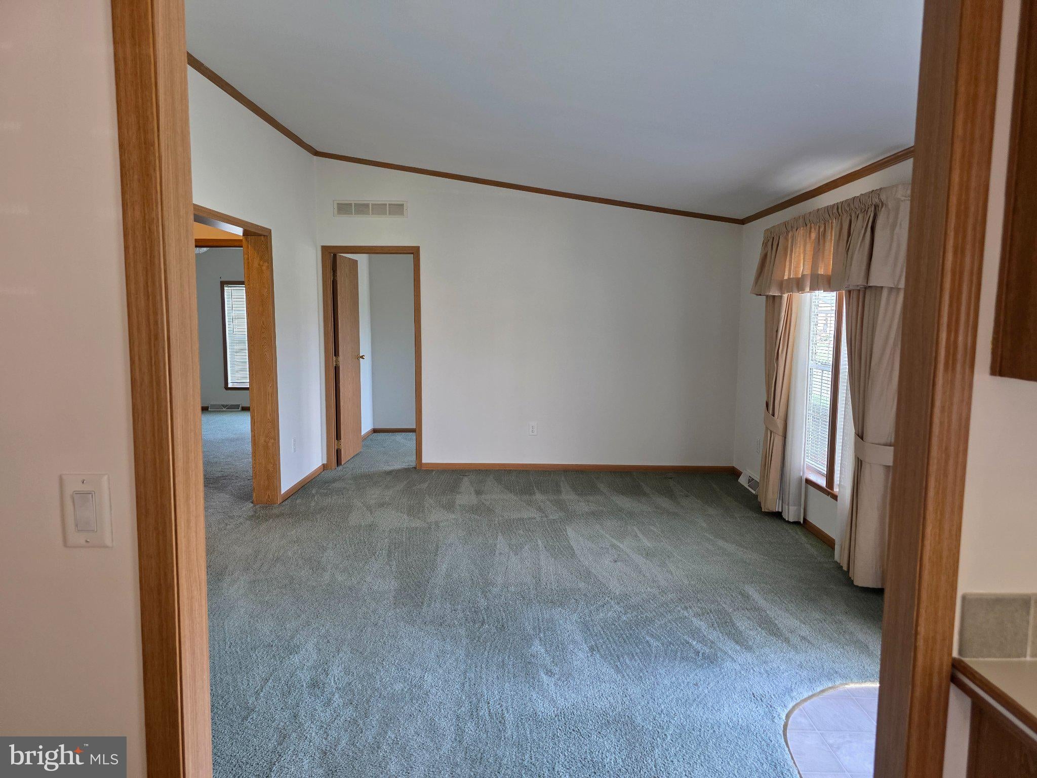 17 SUTTON DRIVE 17