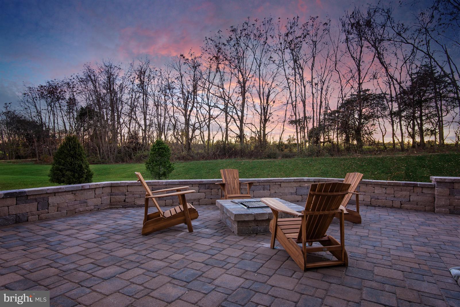 LAYTONSVILLE PRESERVE - Residential